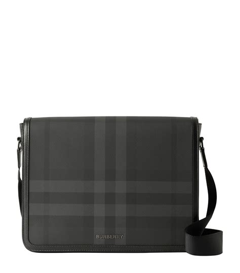 burberry messenger bag men black